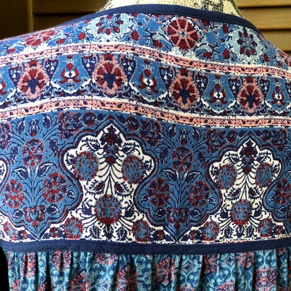 XHILARATION Boho Long Sleeve Sheer Blouse - Picture 7 of 7